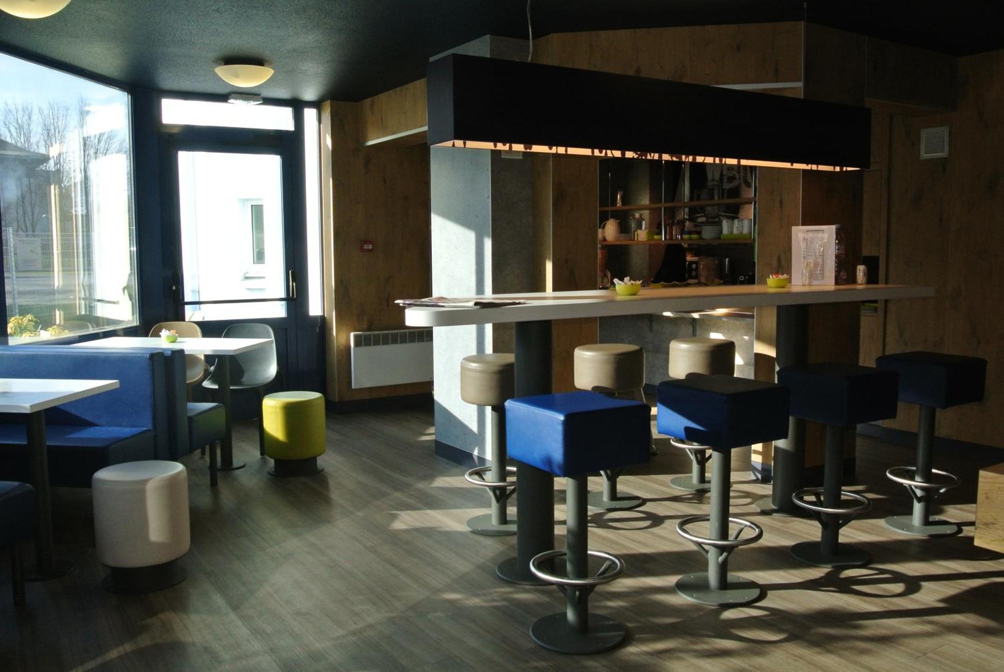 Ibis Budget Chambery Sud Challes Les Eaux Challes-les-Eaux Exterior foto