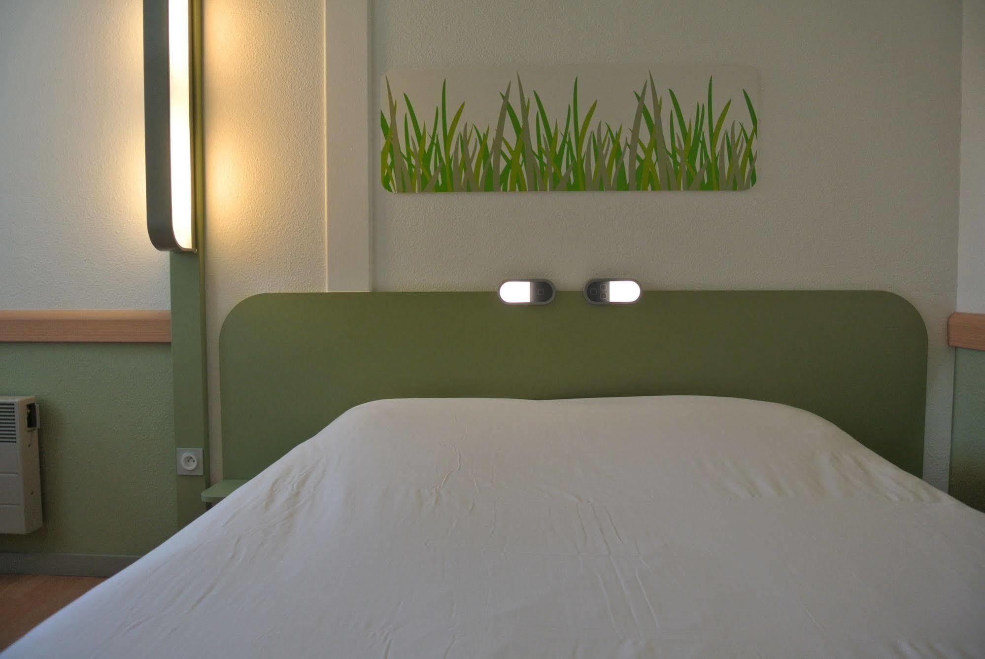 Ibis Budget Chambery Sud Challes Les Eaux Challes-les-Eaux Exterior foto